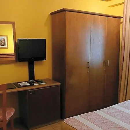 Szálloda Idh Angel Oviedo